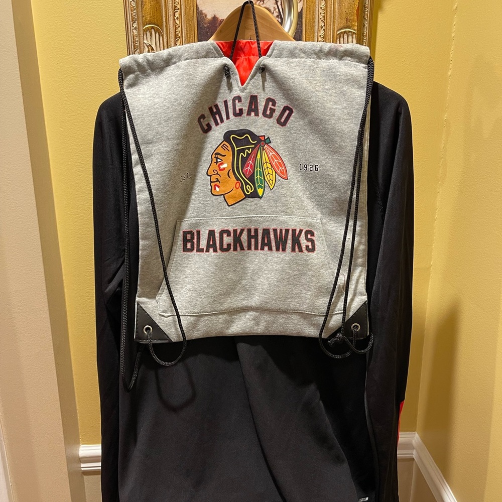 Chicago Blackhawks LS Cool Base shirt with drawstring sack-pack